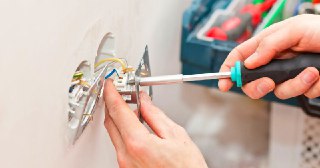 Электромонтажные работы Миасс цена 471 руб Электрика под ключ
